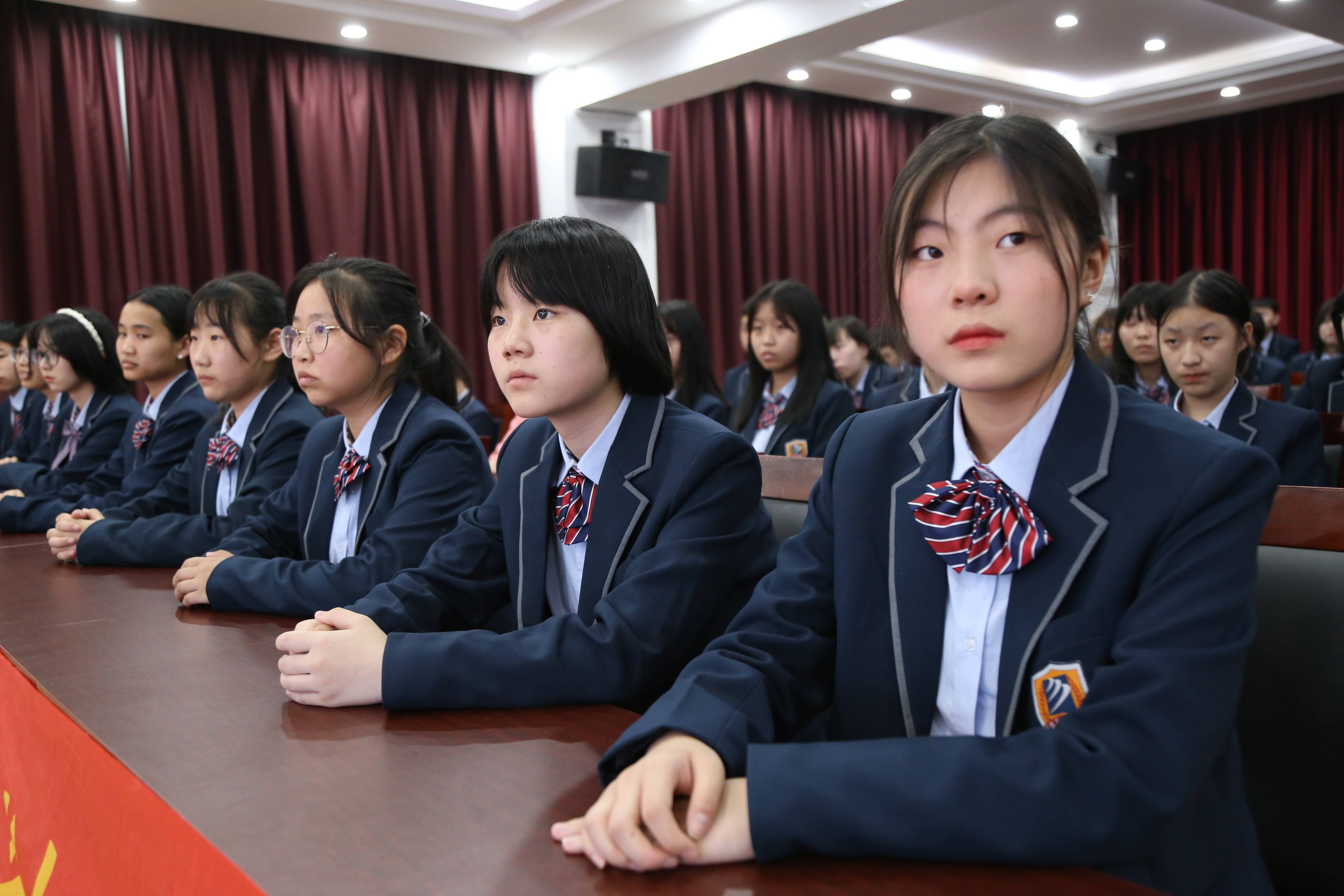 石家庄电脑学校-石家庄电脑学校离火车站多远